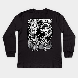 Skeletons dancing the Halloween Twist in the cemetery Kids Long Sleeve T-Shirt